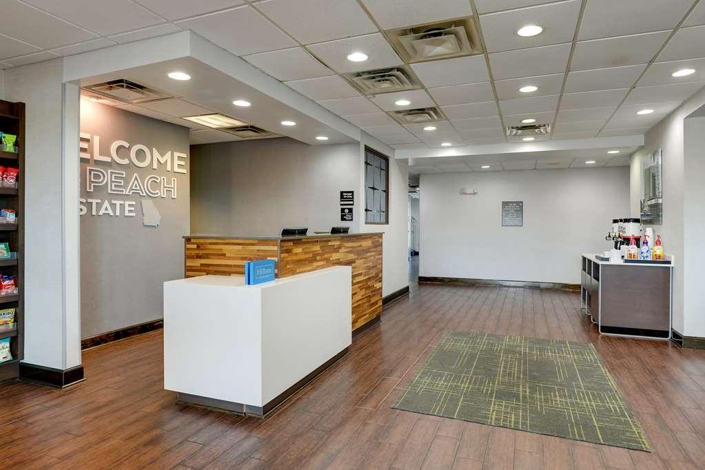 Hampton Inn 물트라이 내부 사진