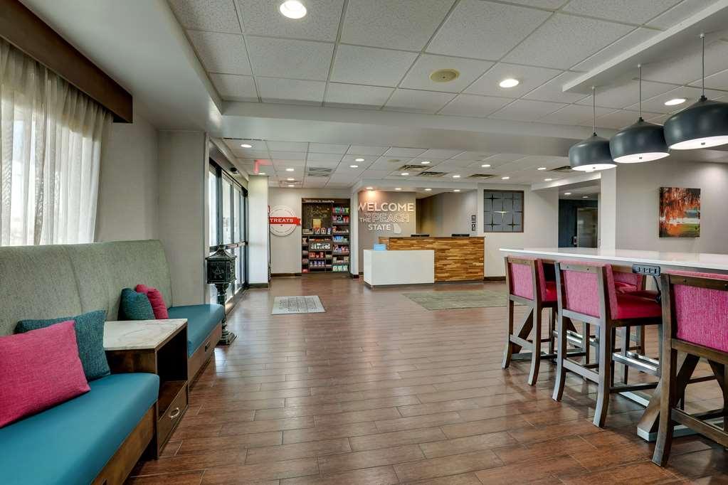 Hampton Inn 물트라이 내부 사진