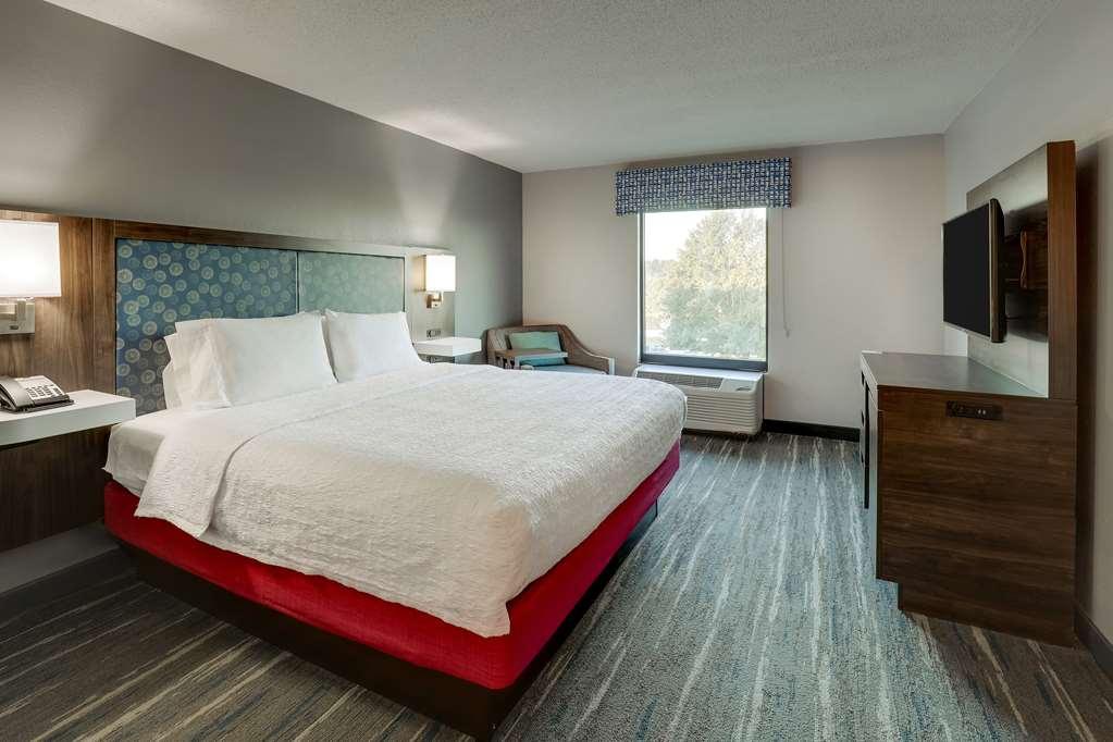 Hampton Inn 물트라이 객실 사진